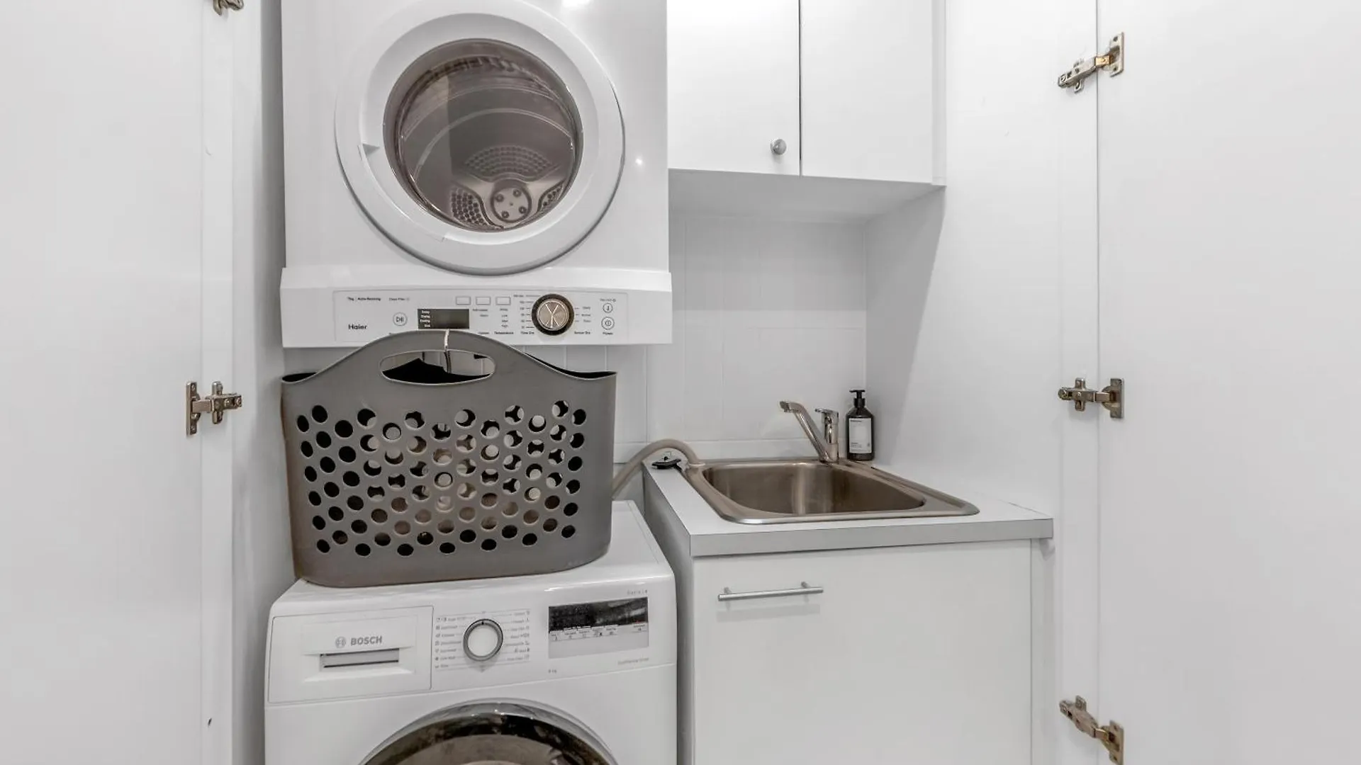 2 Bedroom Apartment Palm Cove 0*,  Australien